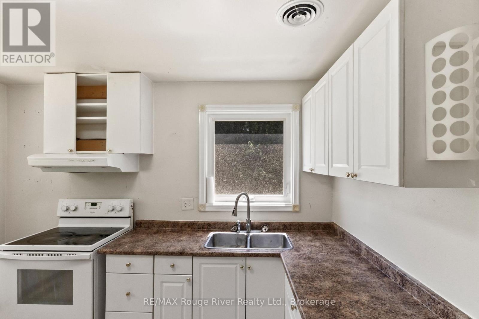 3403 HOLT ROAD - 12
