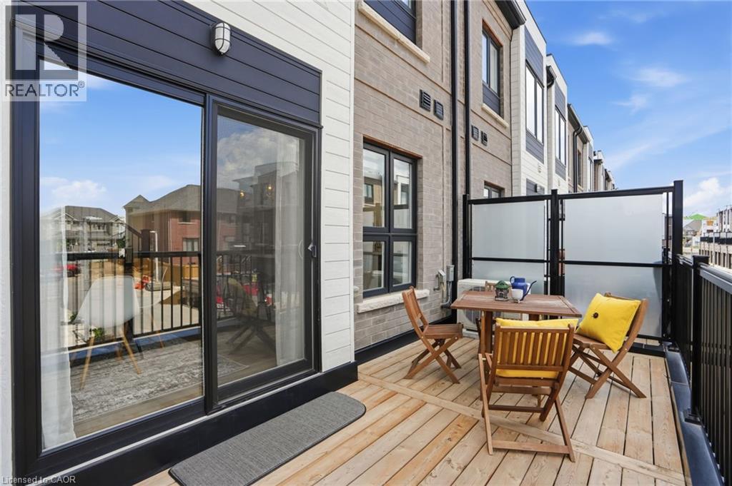 245 BURKE Street - 27