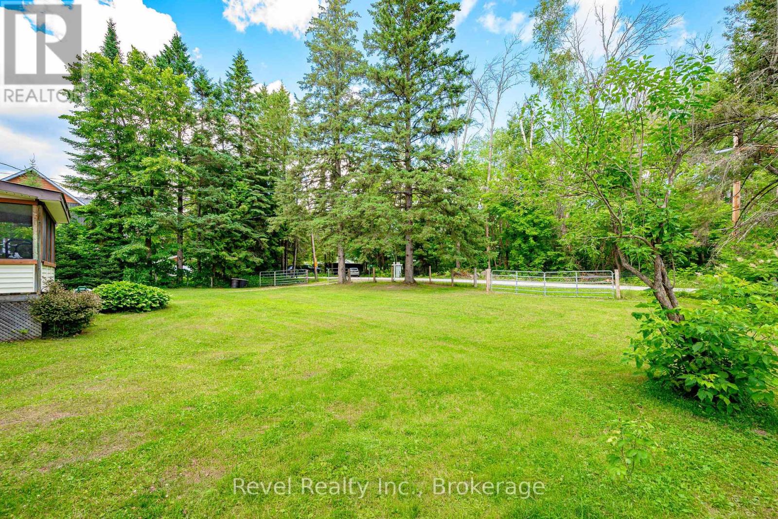59 BROOK ROAD - 30