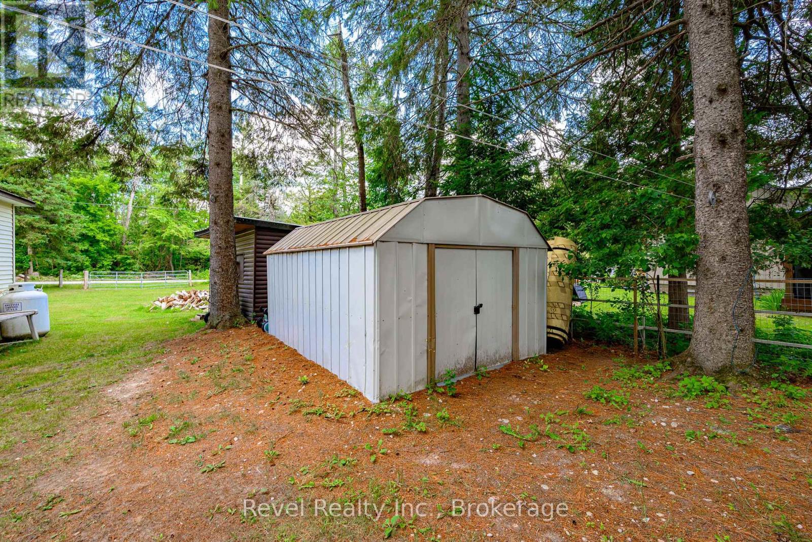 59 BROOK ROAD - 34