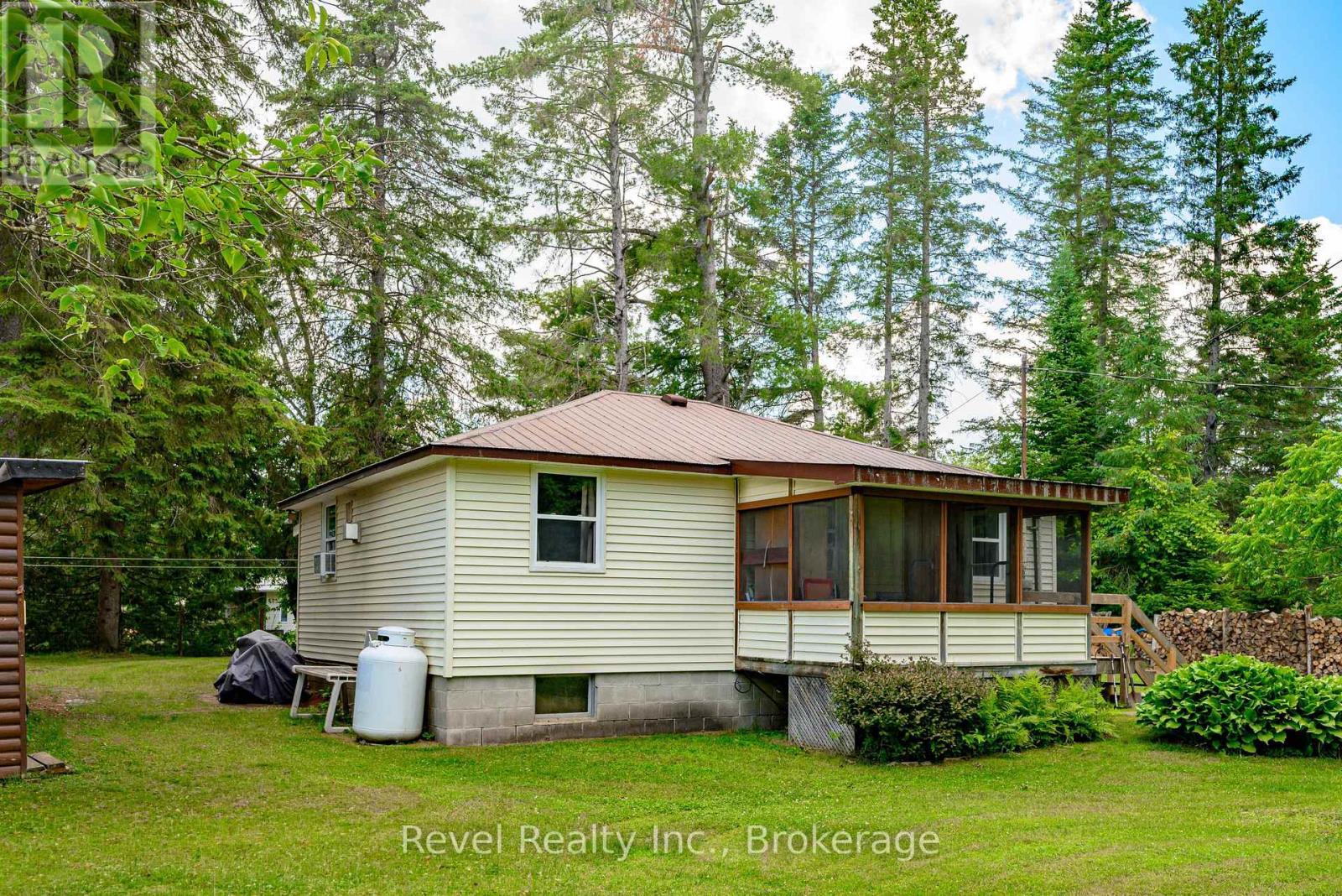 59 BROOK ROAD - 44