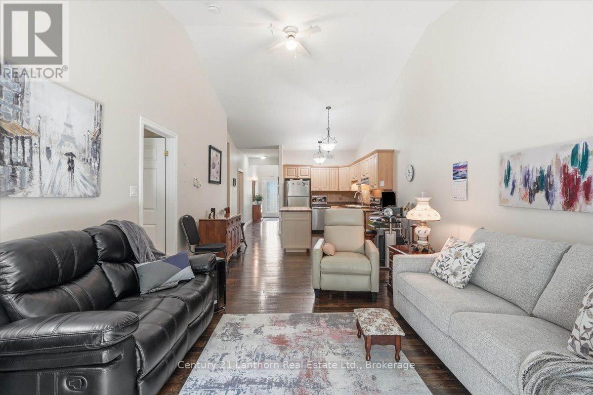 17 RICHARDSON LANE - Image 11