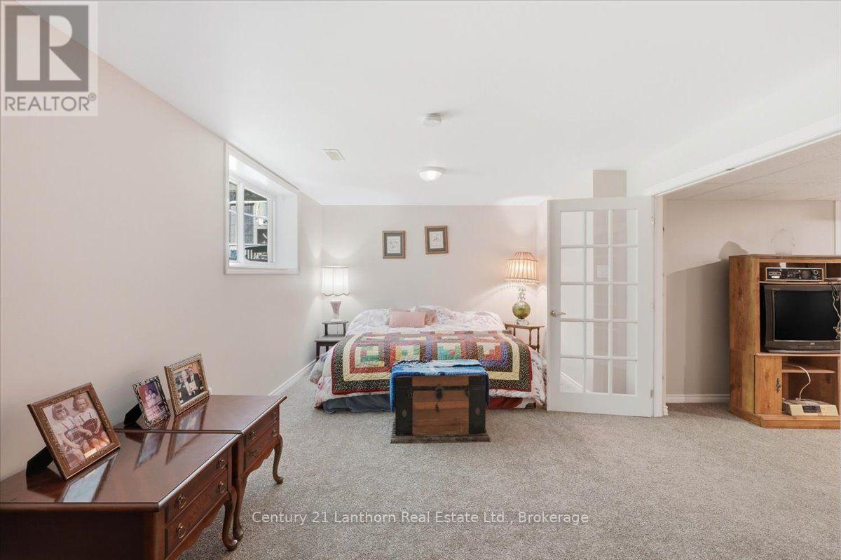 17 RICHARDSON LANE - Image 16