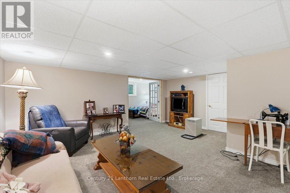 17 RICHARDSON LANE - Image 21