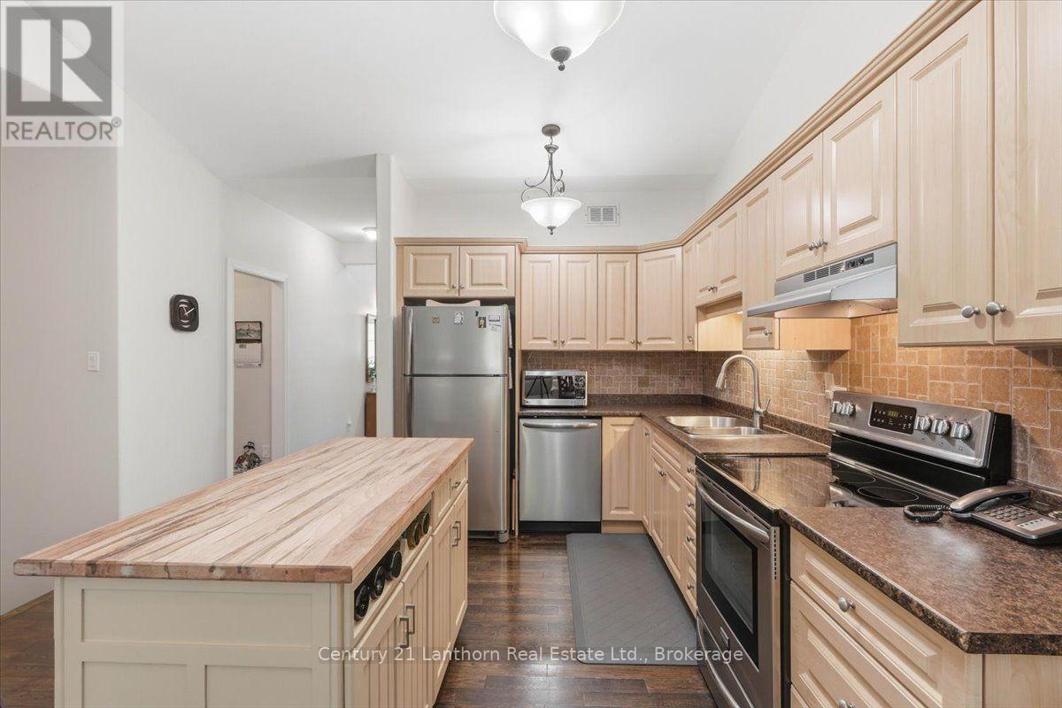 17 RICHARDSON LANE - Image 8