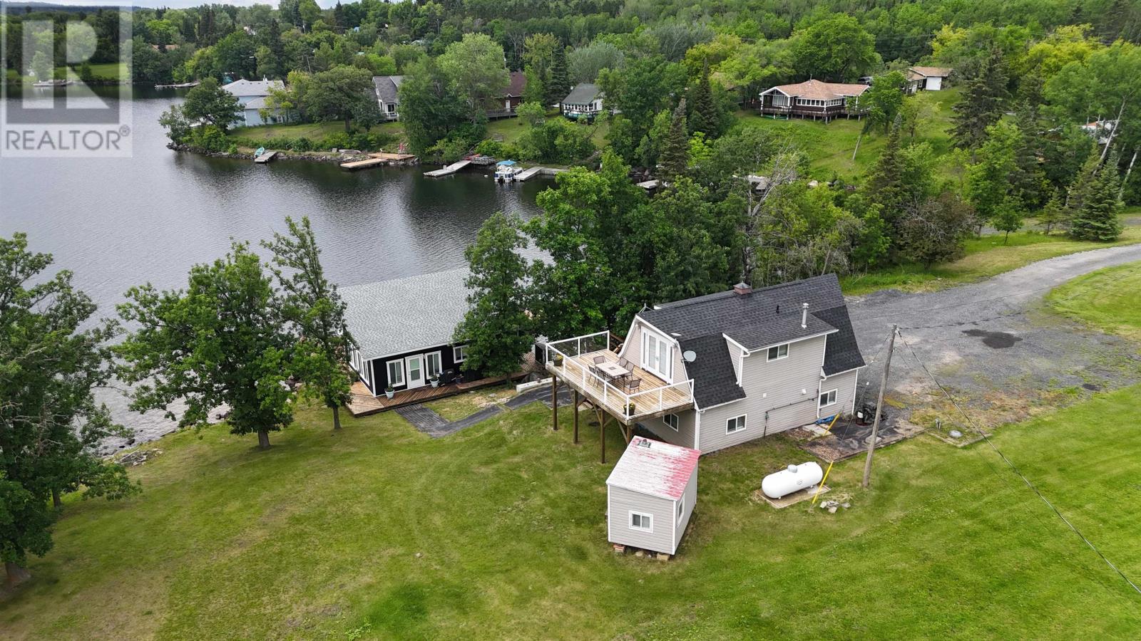 2532 SCHOOL ROAD - 20