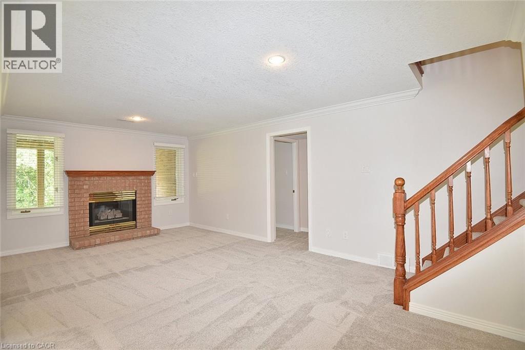 #1 335 GEORGE Street N - 33
