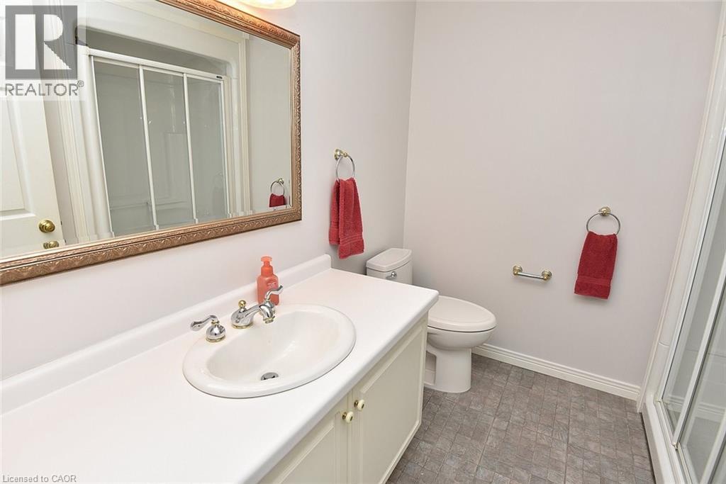 #1 335 GEORGE Street N - 39