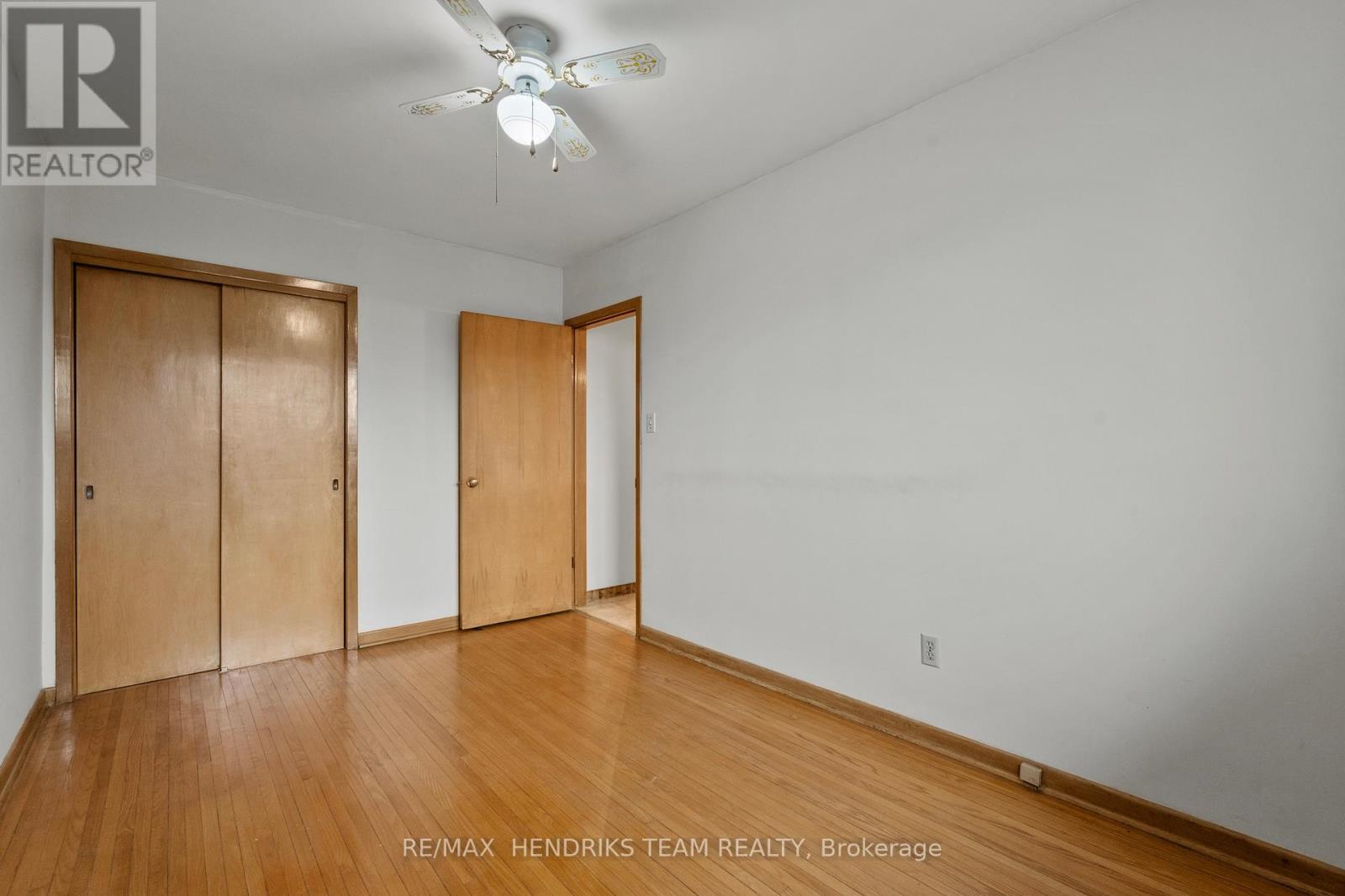 247 GRANTHAM AVENUE - 18
