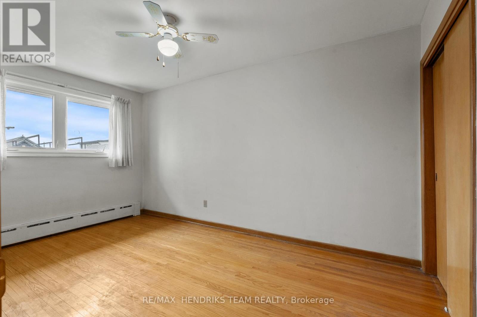 247 GRANTHAM AVENUE - 21