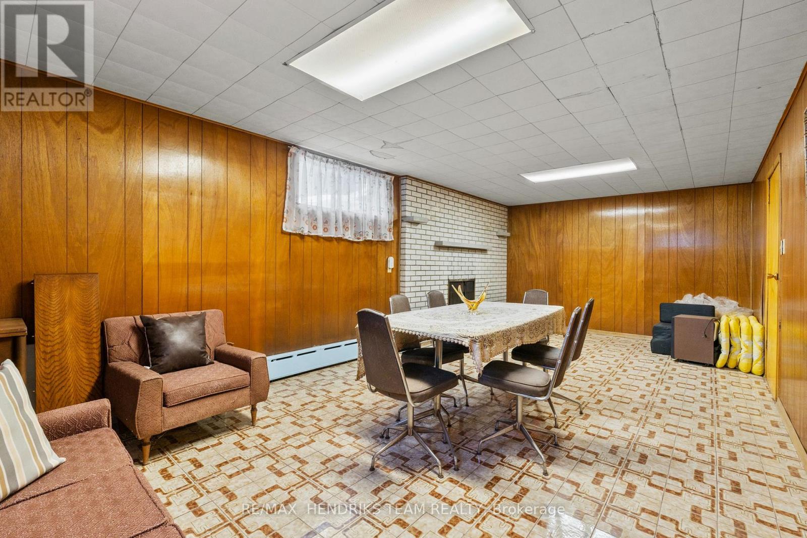 247 GRANTHAM AVENUE - 26