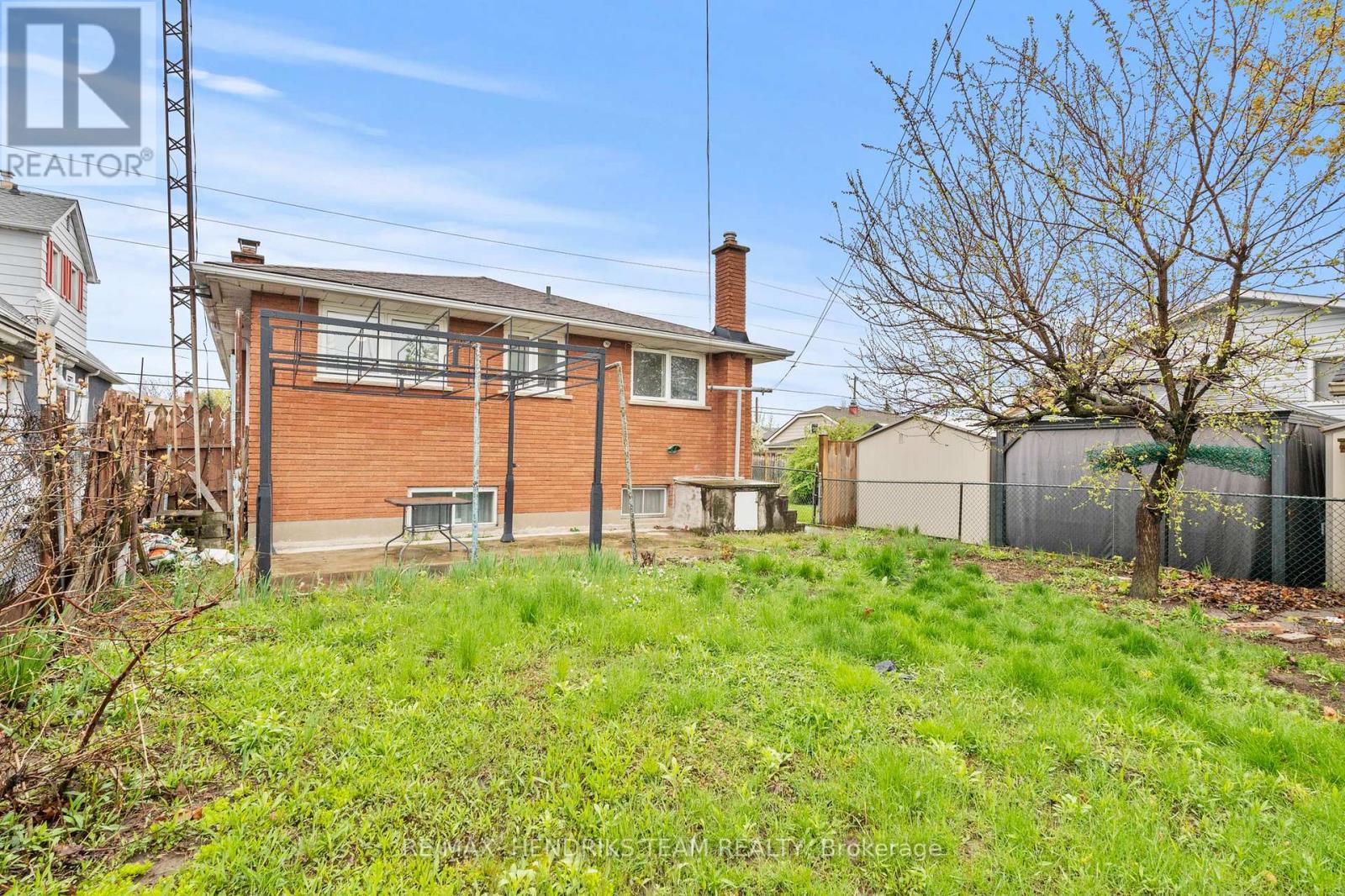 247 GRANTHAM AVENUE - 37