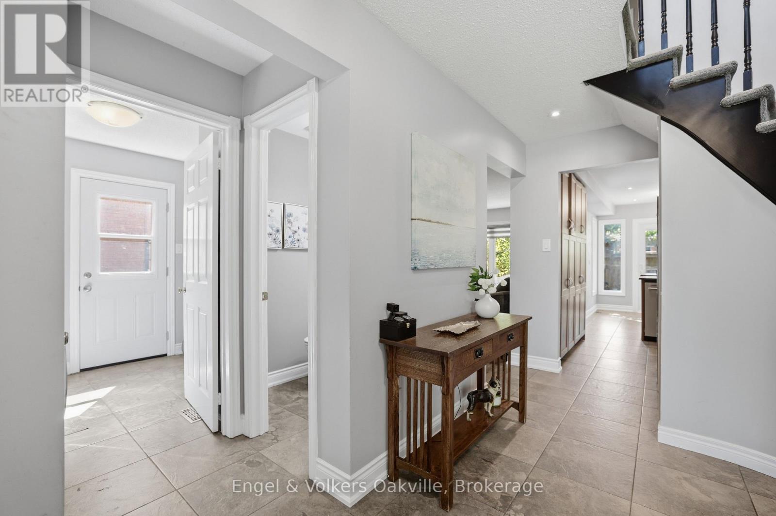 1245 CREEKSIDE DRIVE - 13