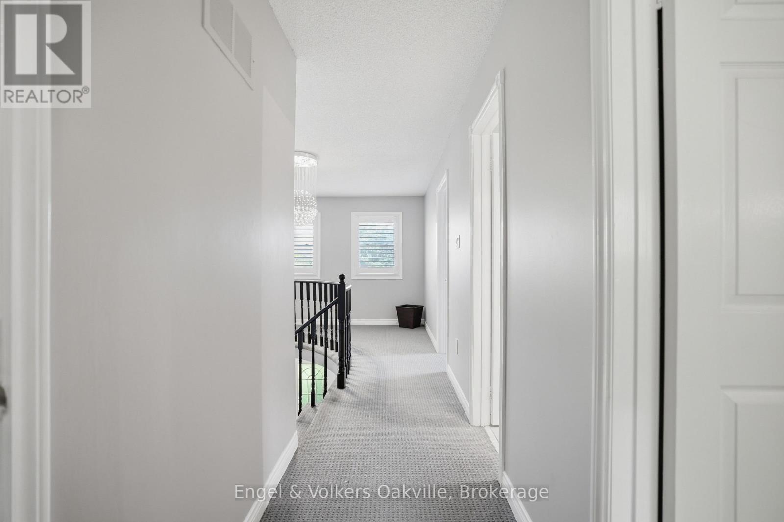1245 CREEKSIDE DRIVE - 28