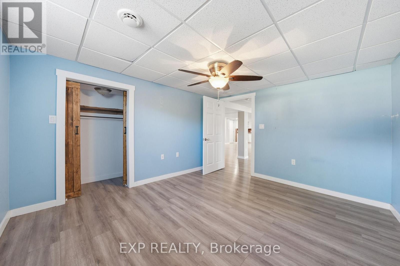 516 ALLISON ROAD - 23