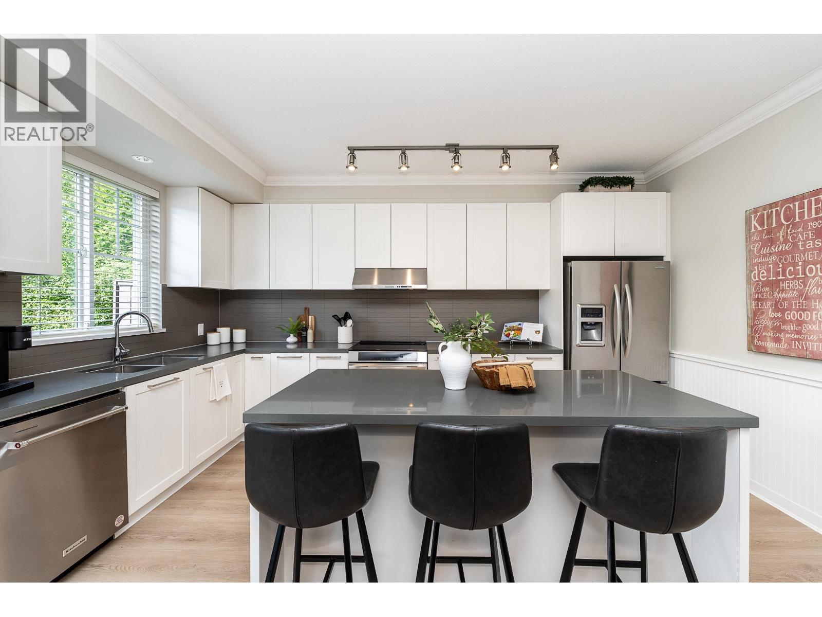 25 3461 PRINCETON AVENUE, Coquitlam