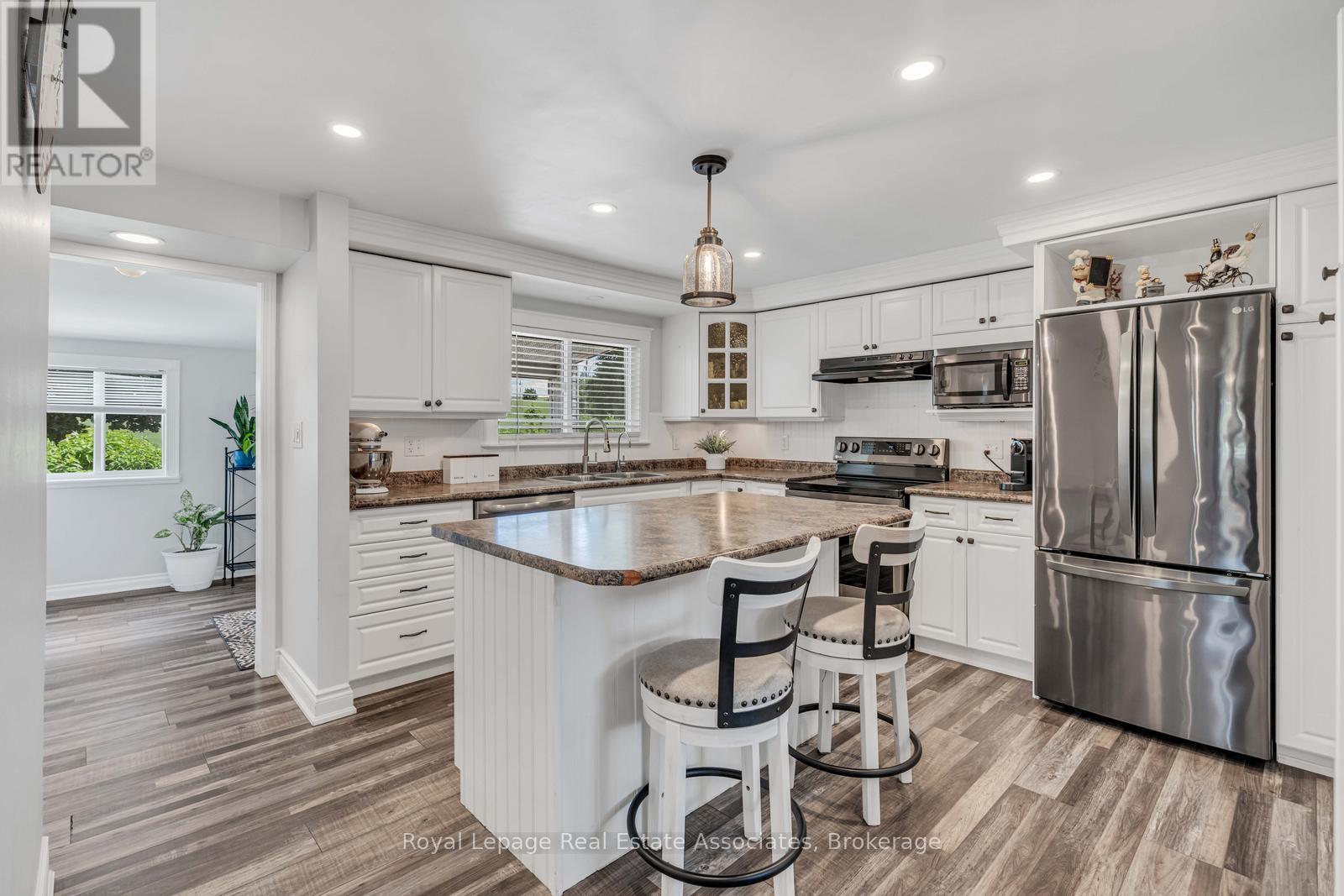 117 HELENA STREET - 13