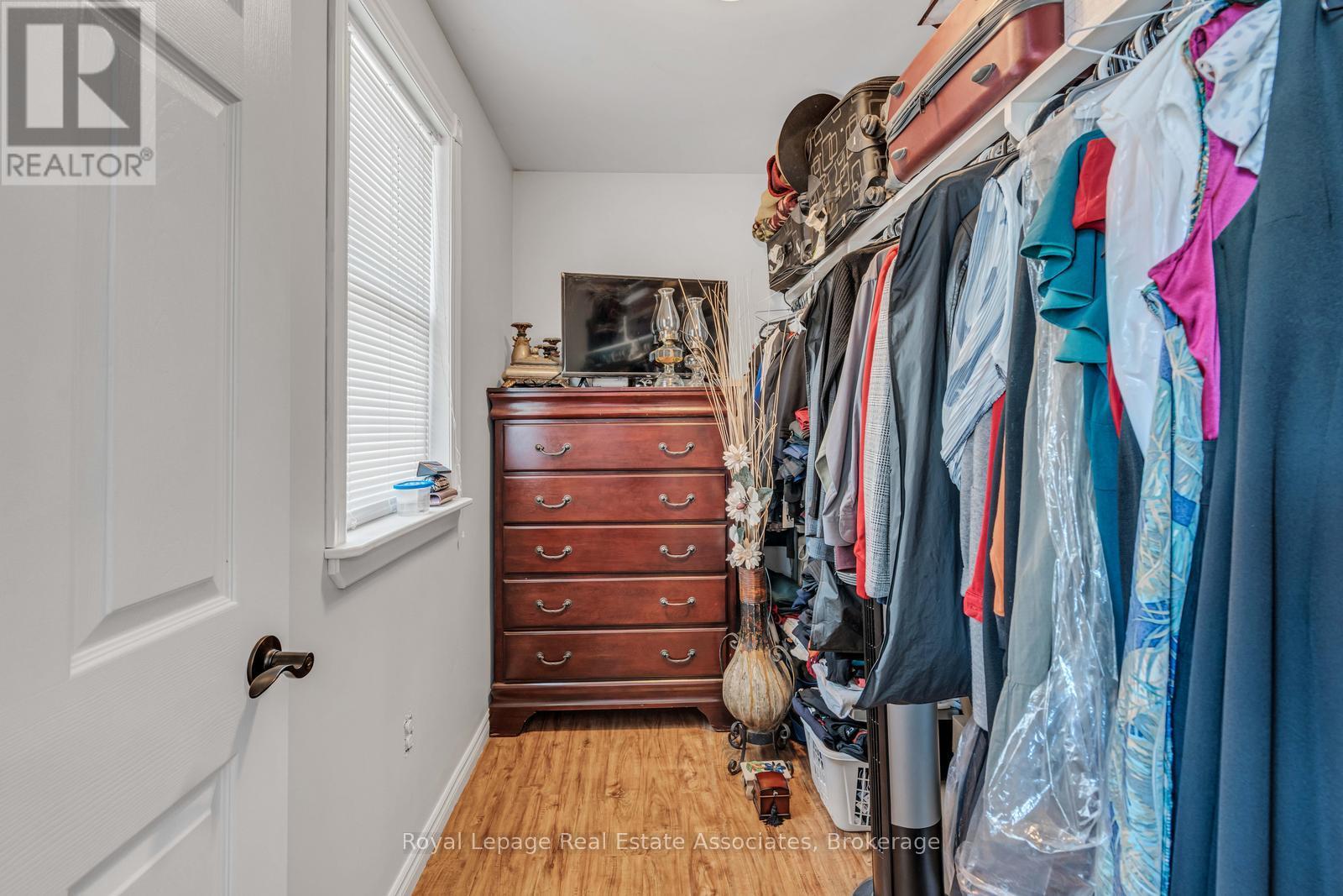 117 HELENA STREET - 28