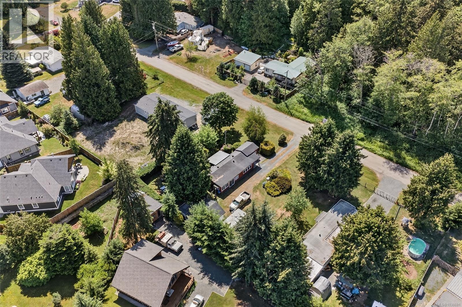 695 Barclay Cres N - 19