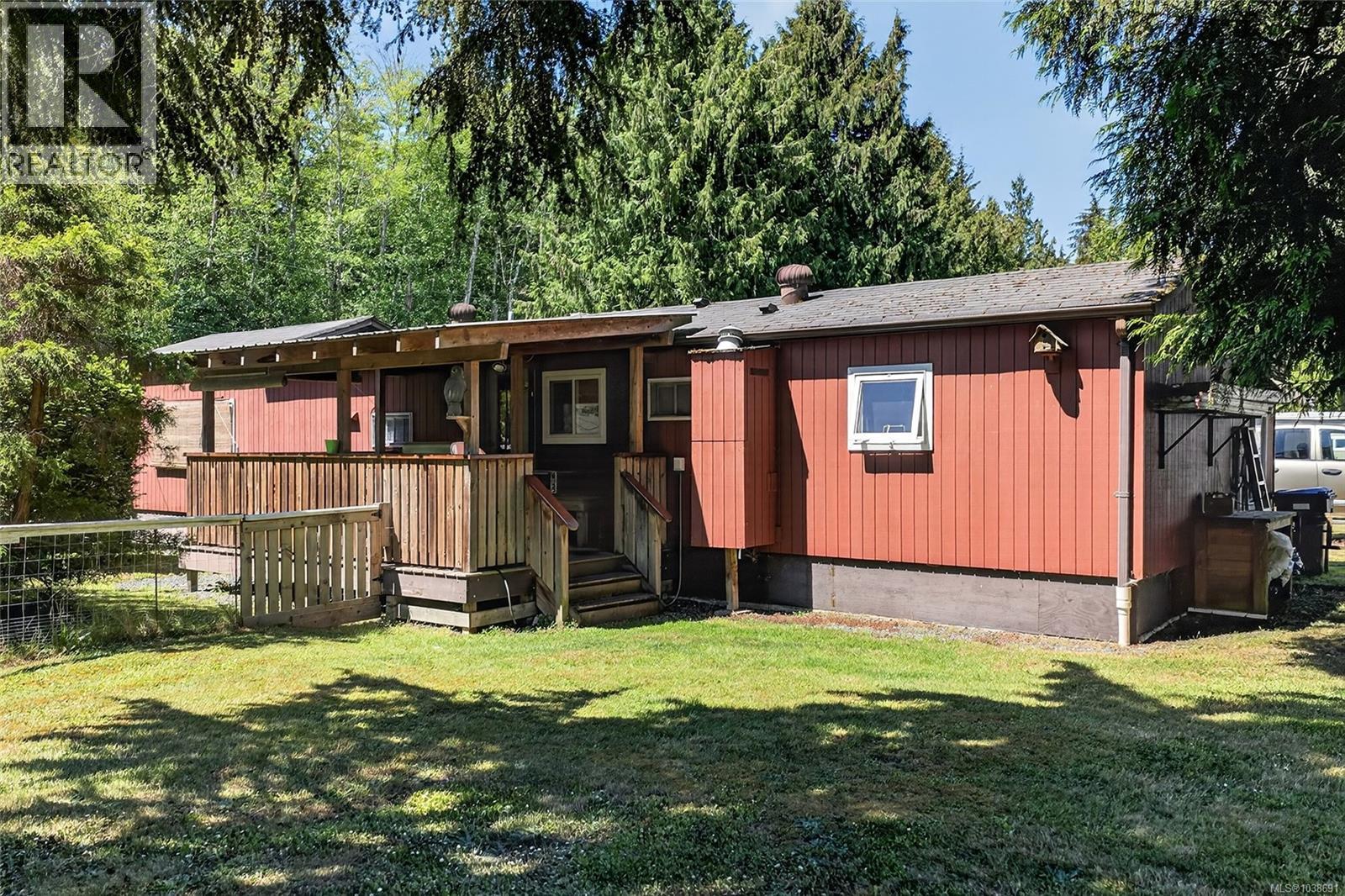 695 Barclay Cres N - 18