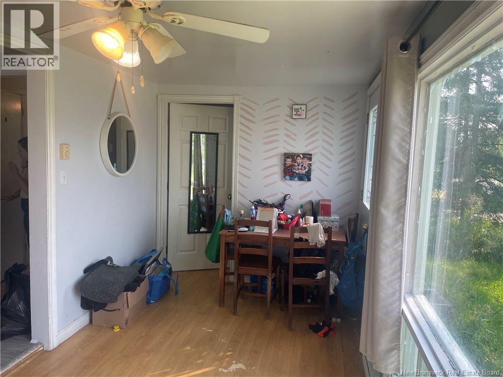 2667 King George Highway - Image 12