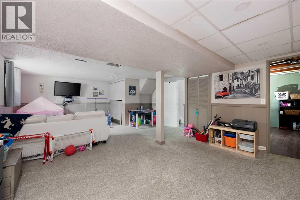110 Bird Crescent - 23