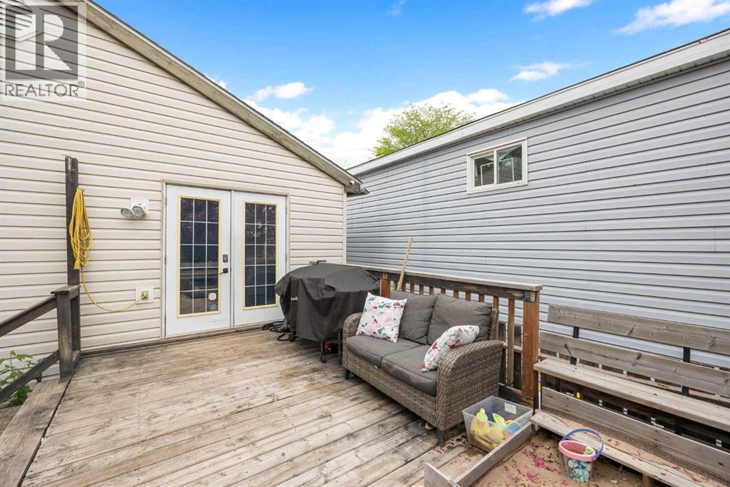 110 Bird Crescent - 28