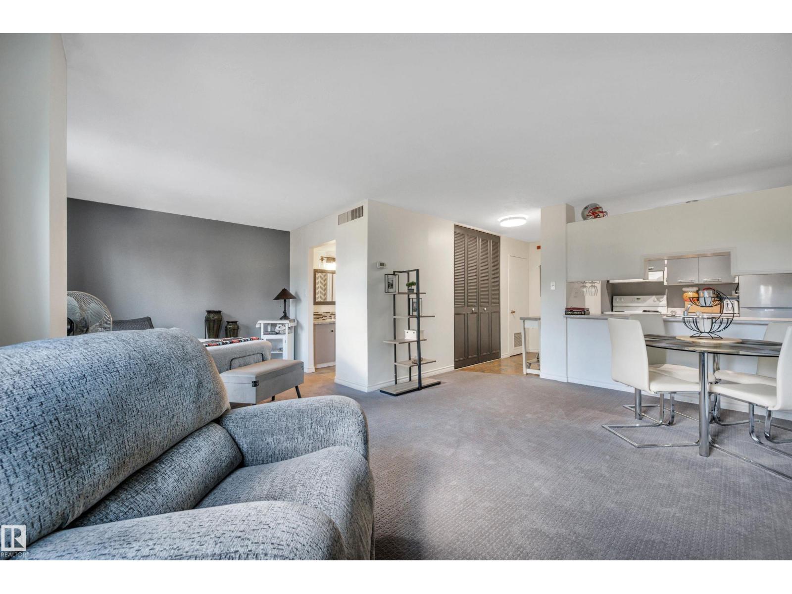 #204 12303 JASPER AV NW - 17