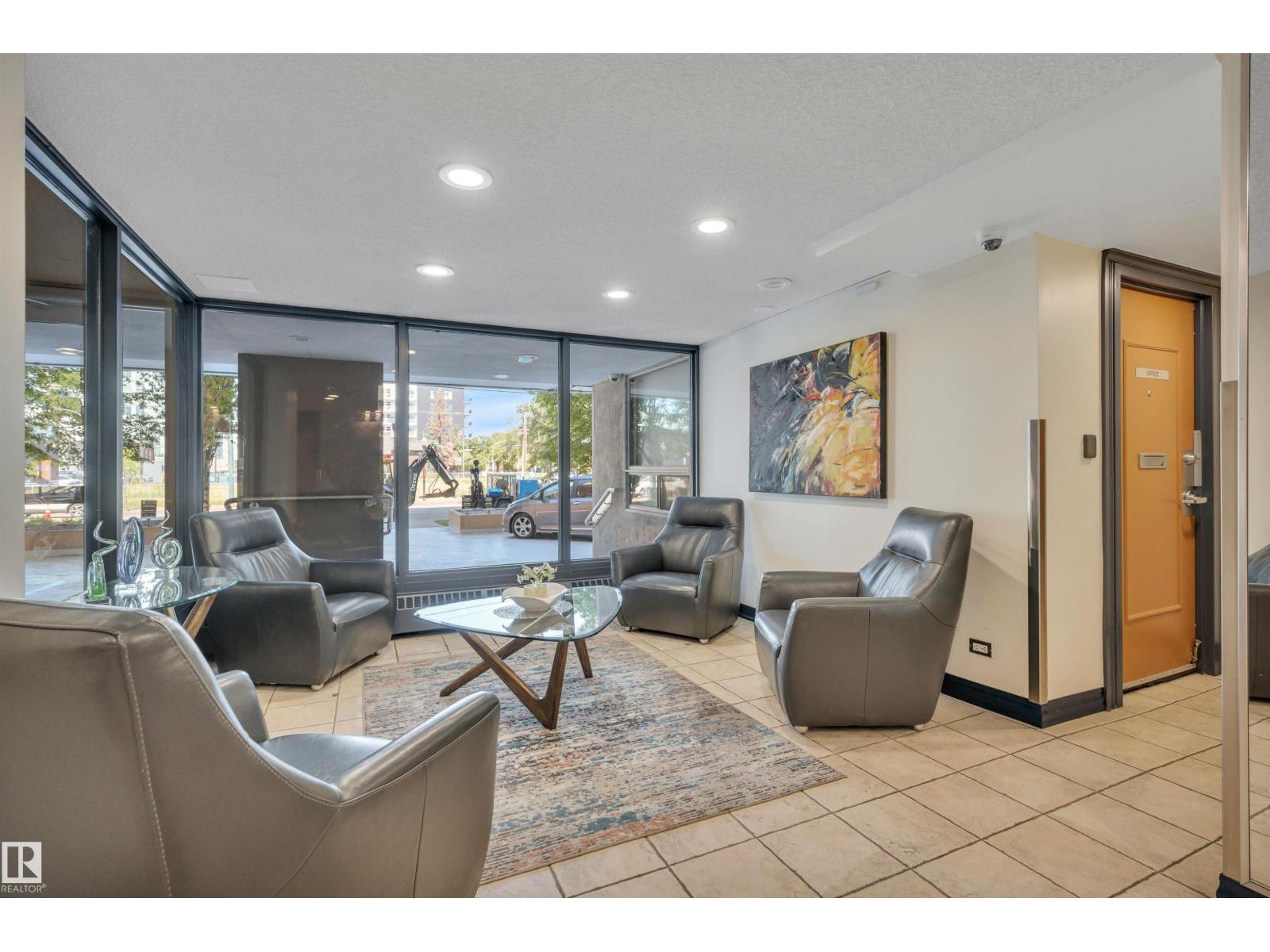 #204 12303 JASPER AV NW - 5