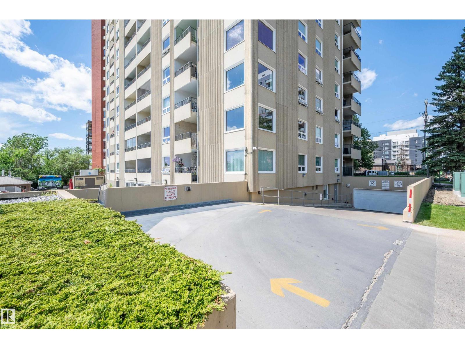 #204 12303 JASPER AV NW - 50