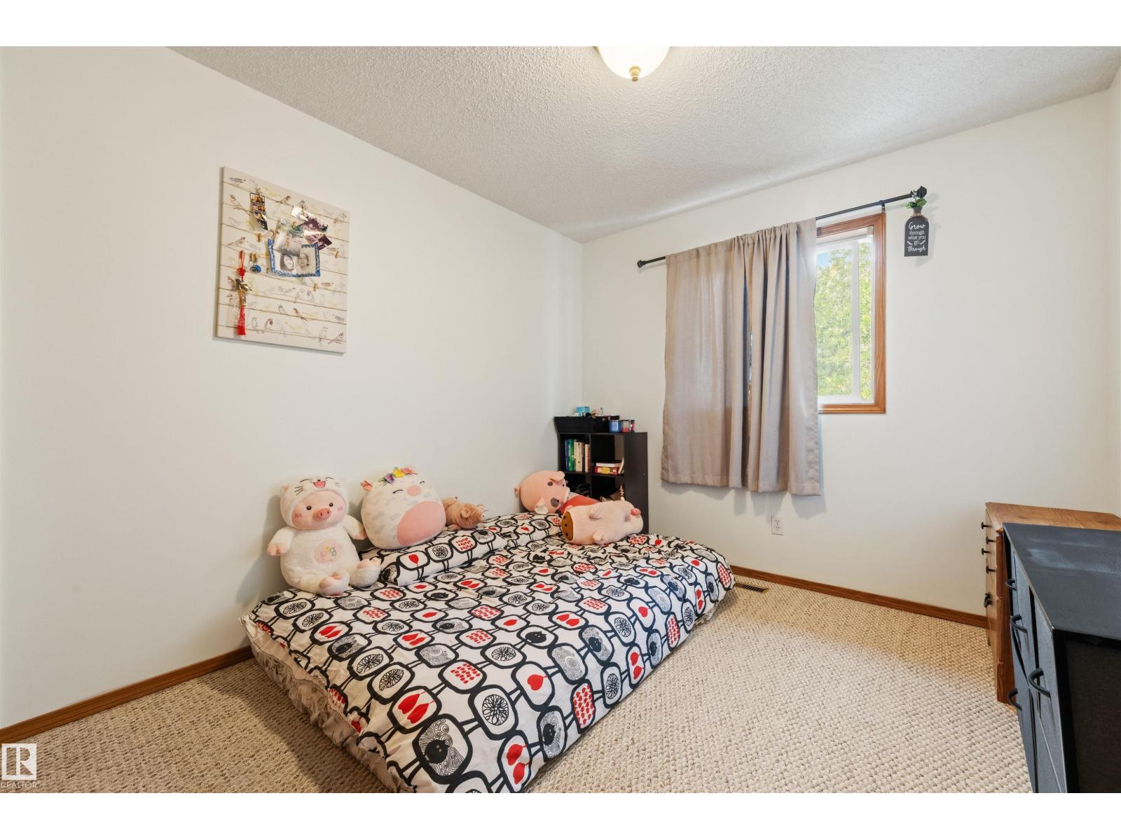 17219 113 ST NW - 17