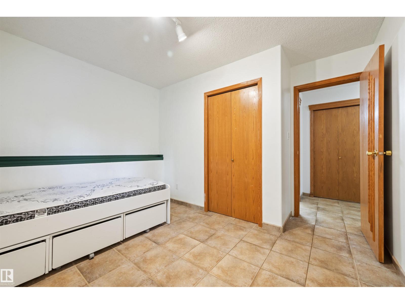 17219 113 ST NW - 25