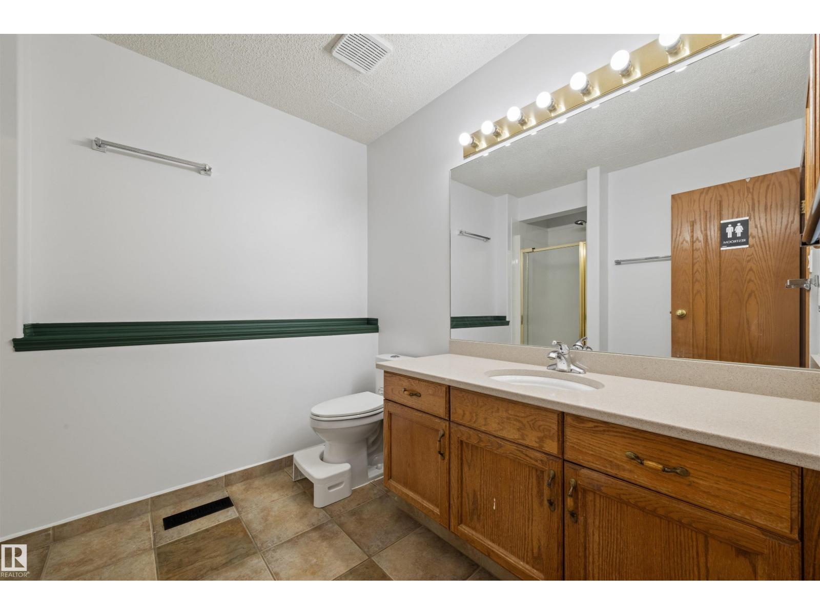 17219 113 ST NW - 26