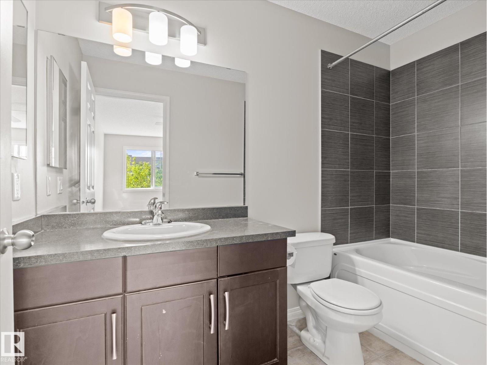 473 ORCHARDS BV SW - 24