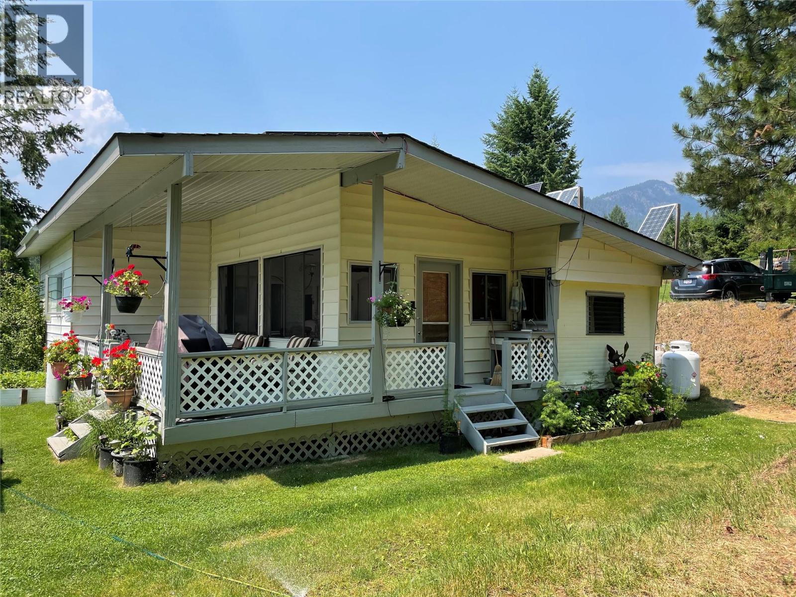 7524 Deer Park Road, Deer Park — photo 2
