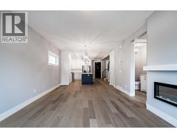 5pc Bathroom - 925 Reynolds Lane Sw, Airdrie, AB T4B5L7 Photo 10