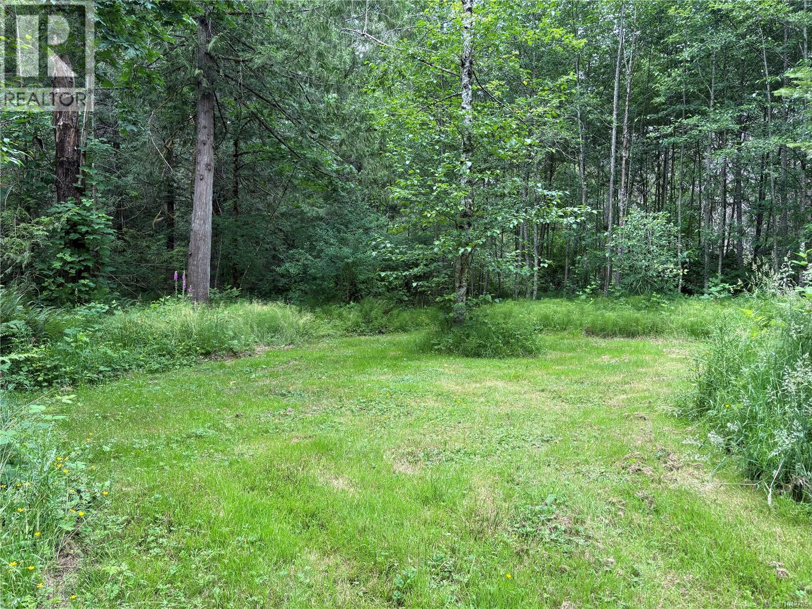 5932 West Saanich Rd - 68