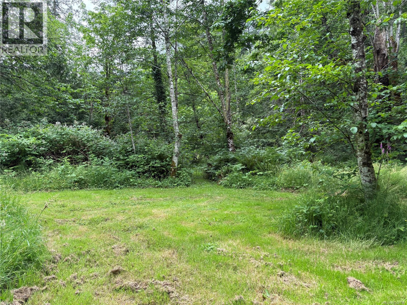 5932 West Saanich Rd - 69