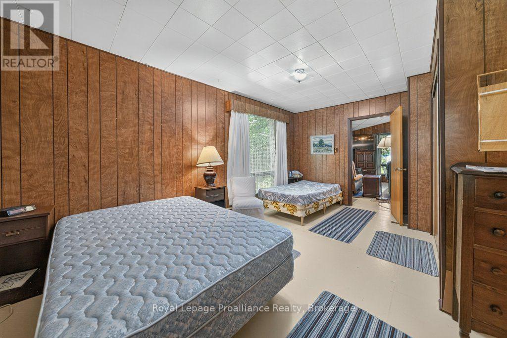 1185 HUGHES LANDING ROAD - 22