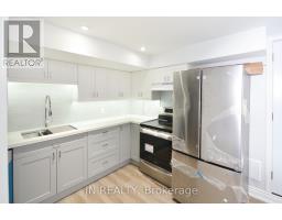 Lower - 34 Mcechearn Crescent, Brampton, ON L7C3R4 Photo 7
