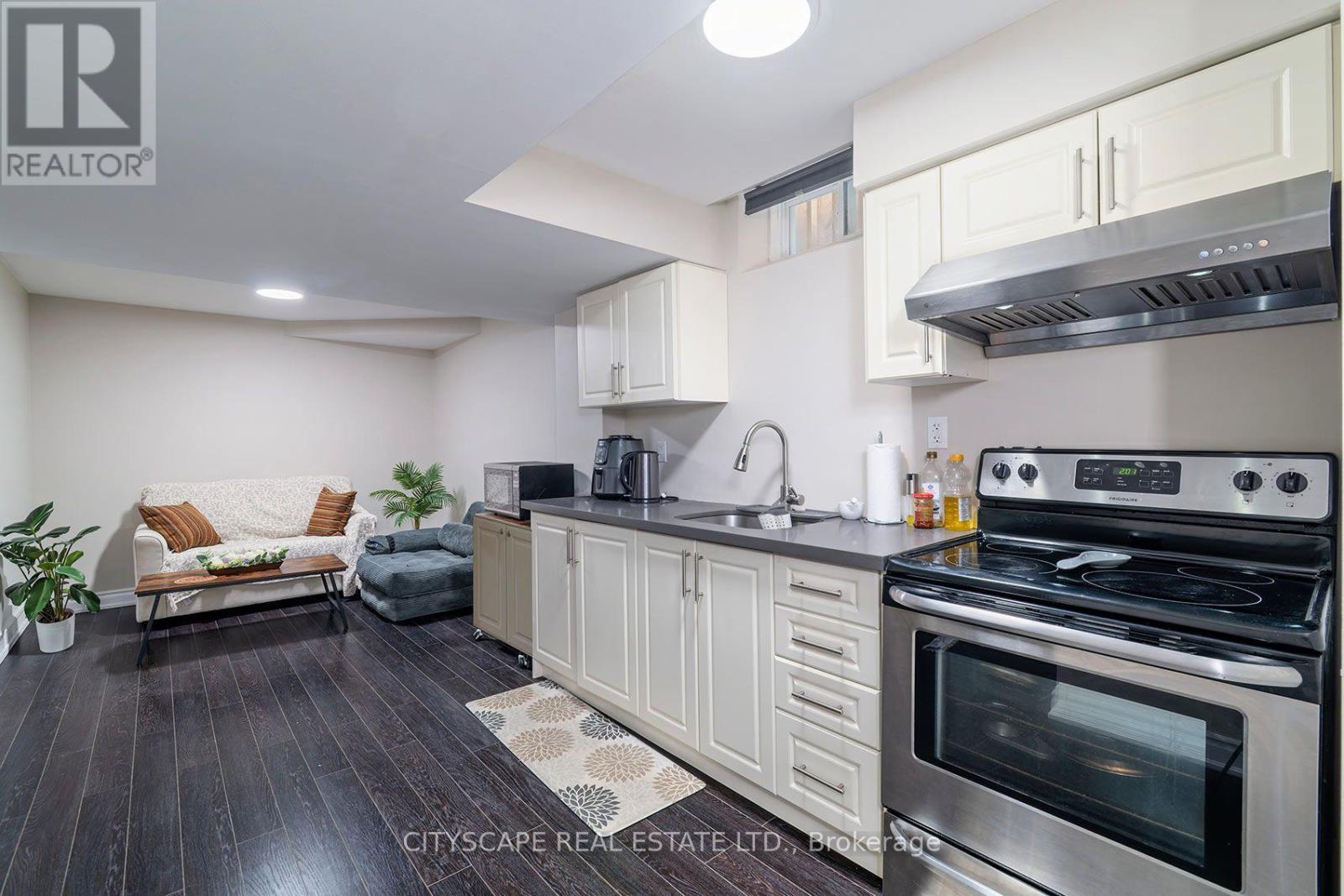 5608 ETHAN DRIVE - 30