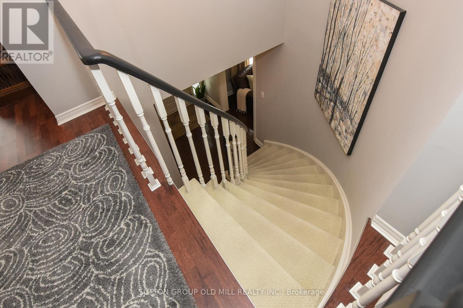 #59 4635 REGENTS TERRACE - Image 34