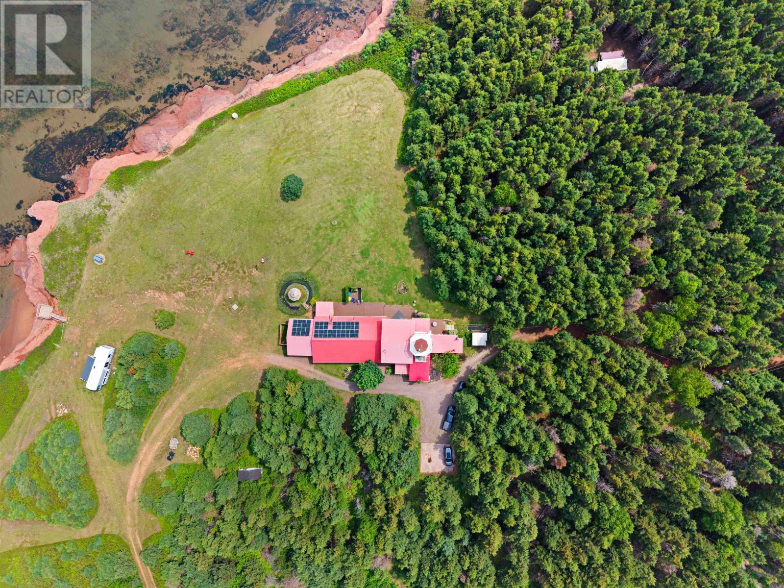 122 Travalot Drive - 49