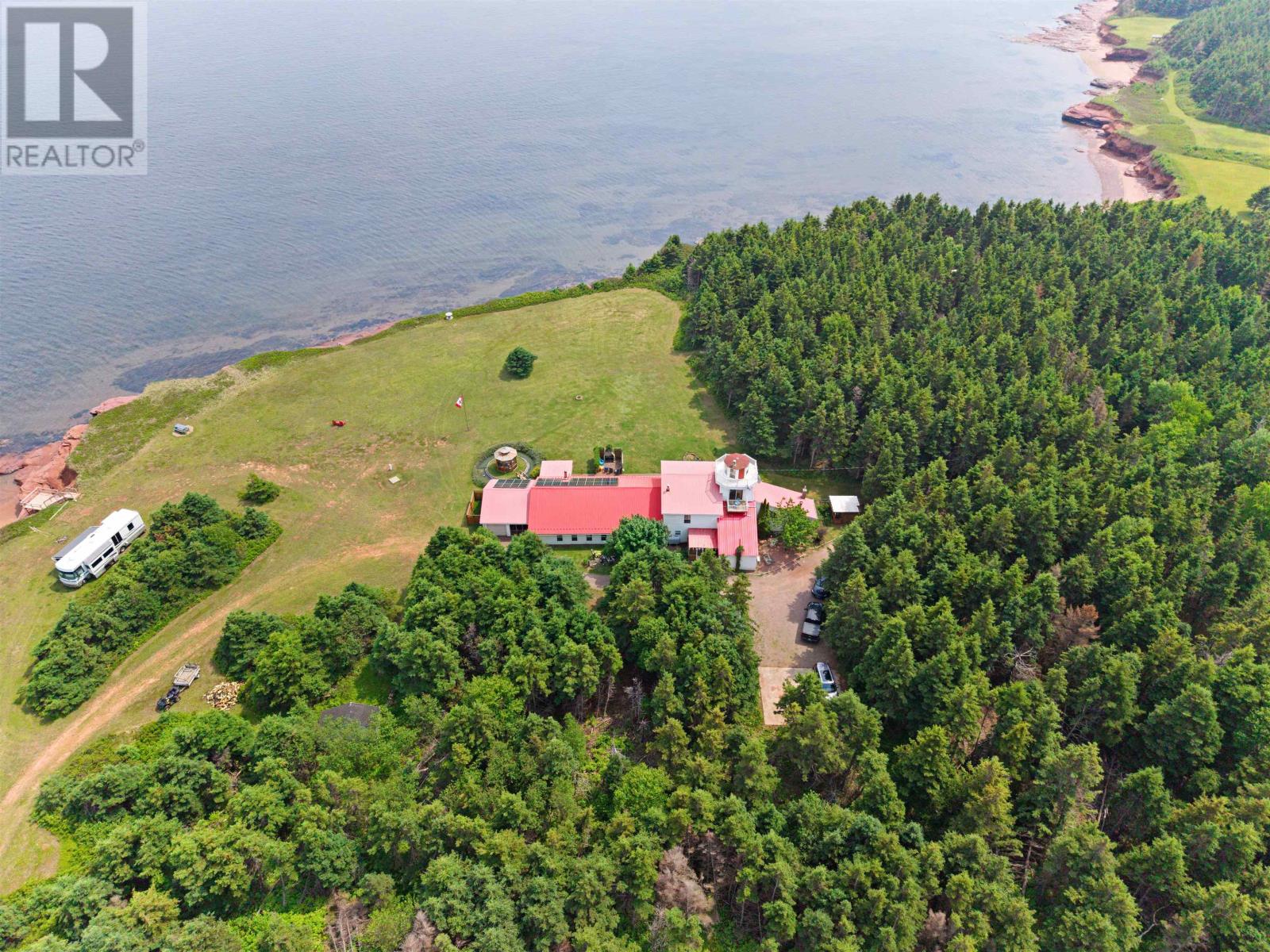 122 Travalot Drive - 50