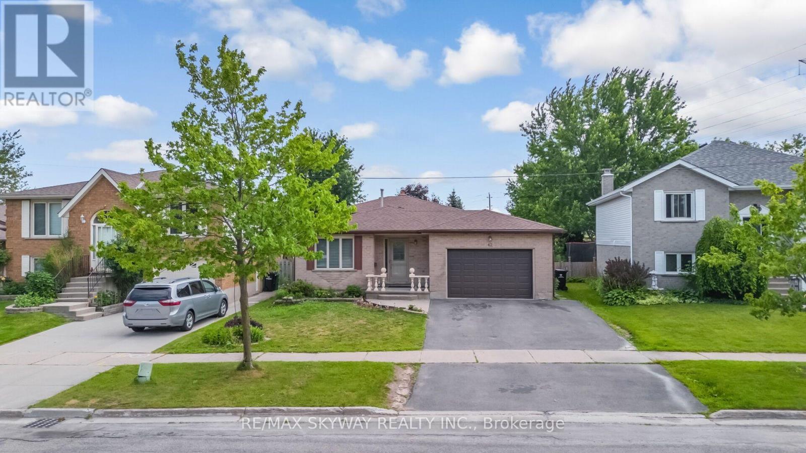 42 NEWBURY DRIVE - 1
