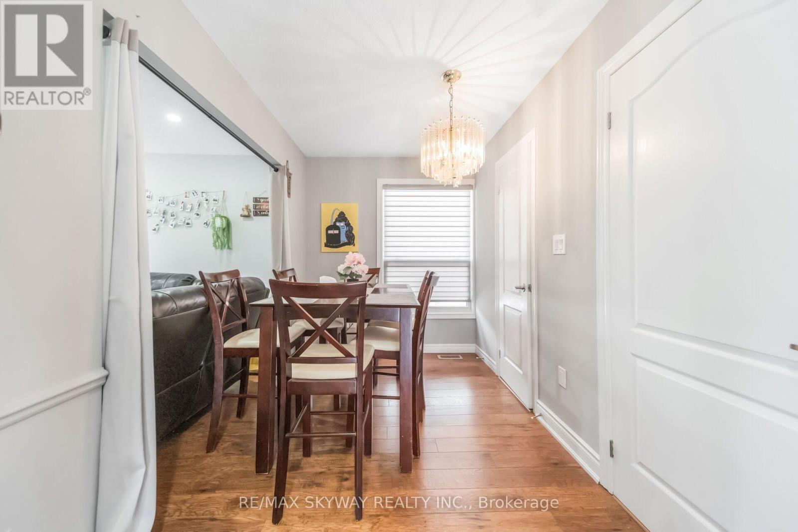 42 NEWBURY DRIVE - 13