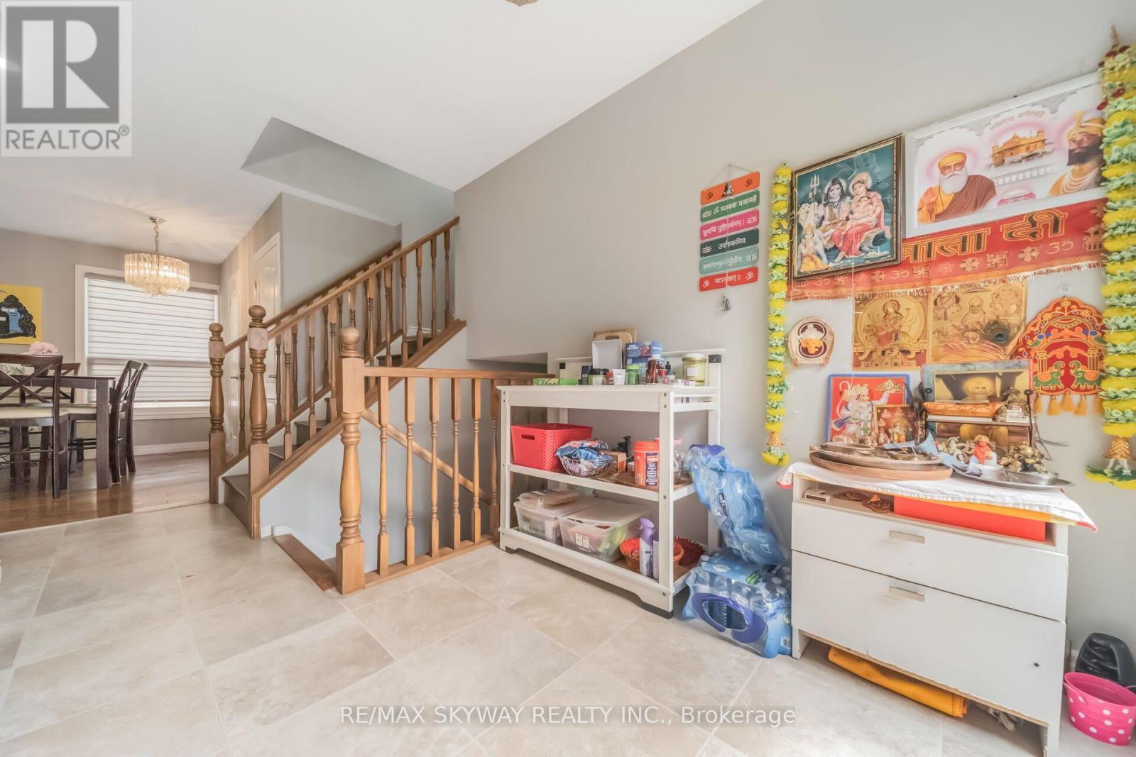 42 NEWBURY DRIVE - 16