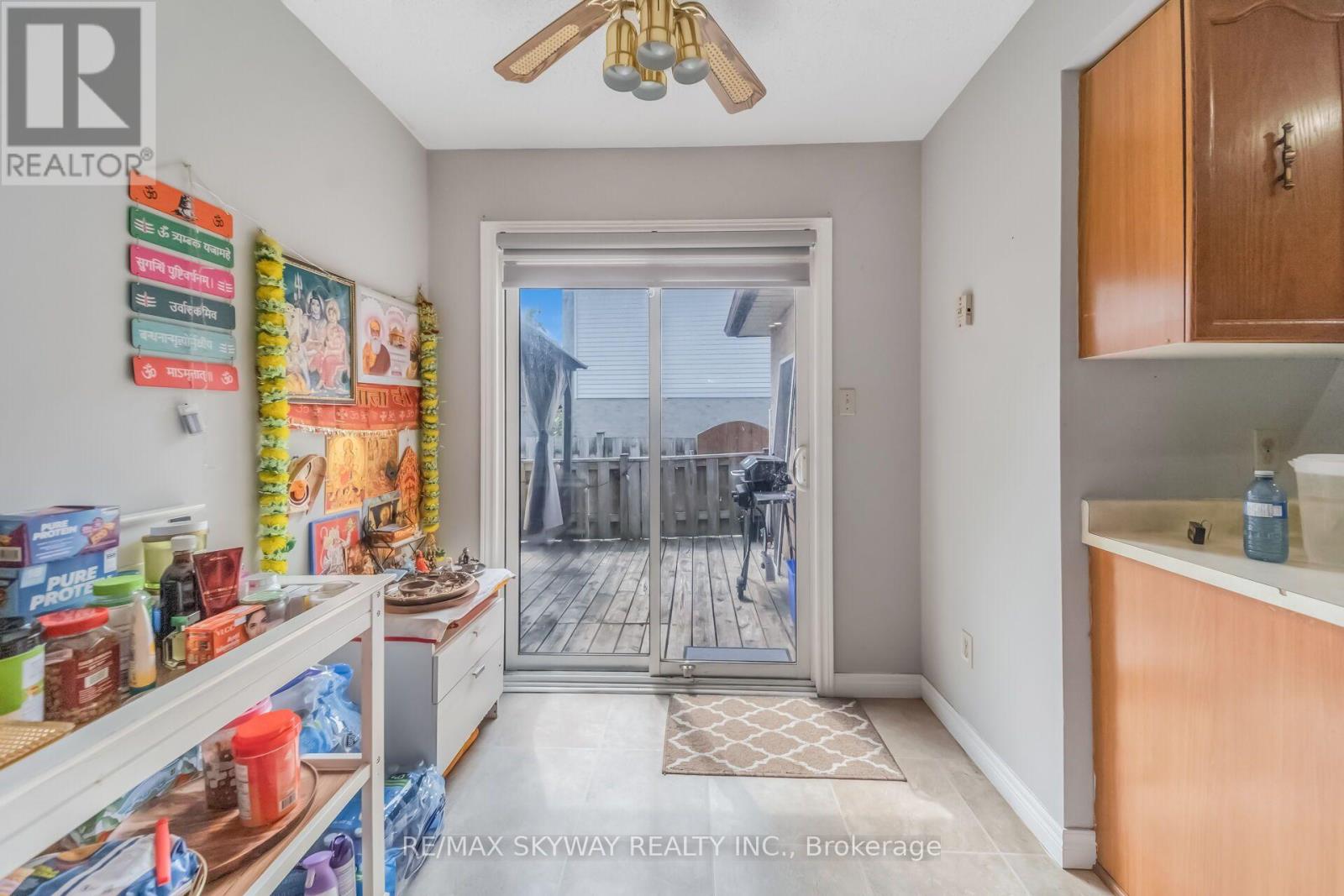 42 NEWBURY DRIVE - 17