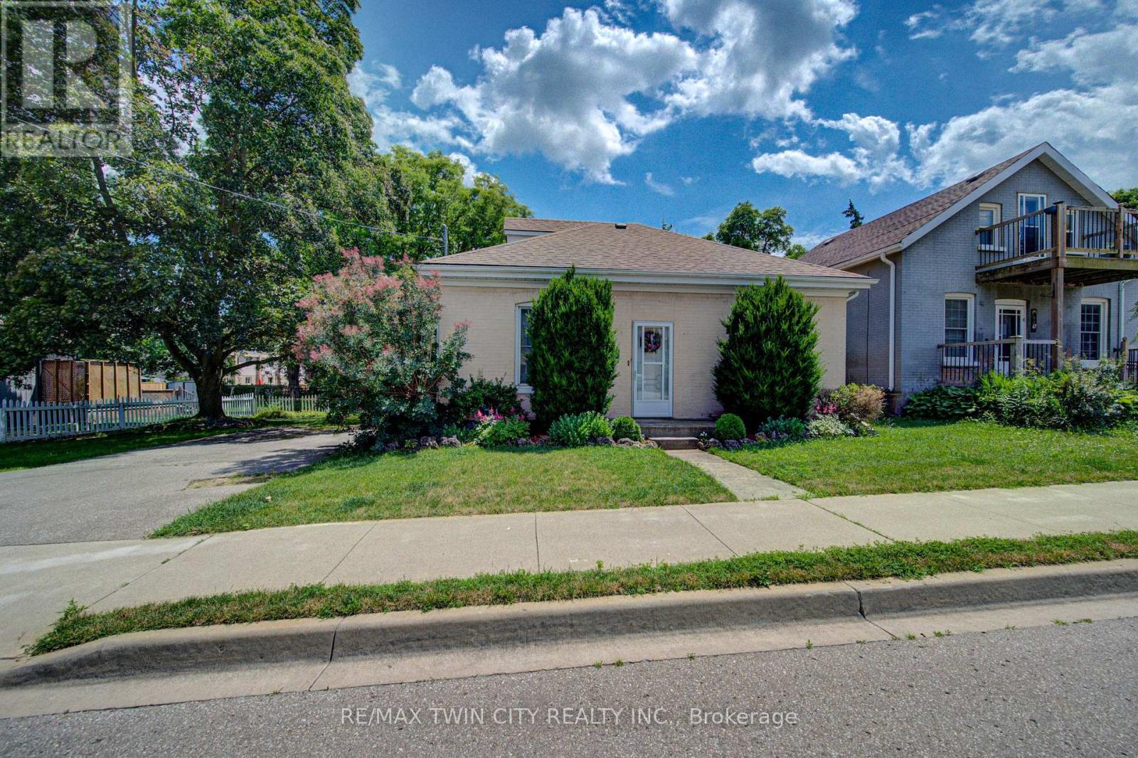 41 DUMFRIES STREET — photo 2