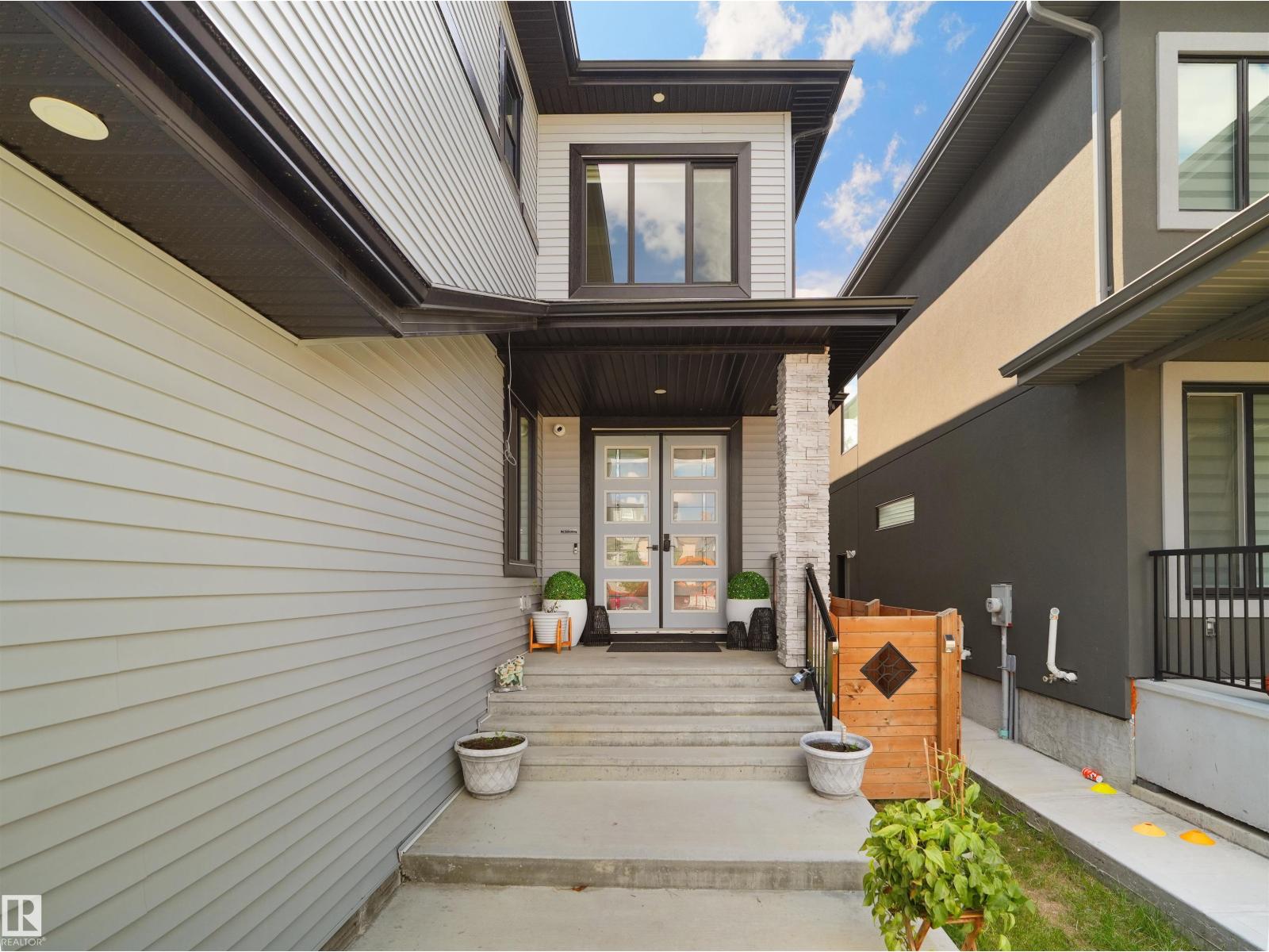 320 38 ST SW - 11